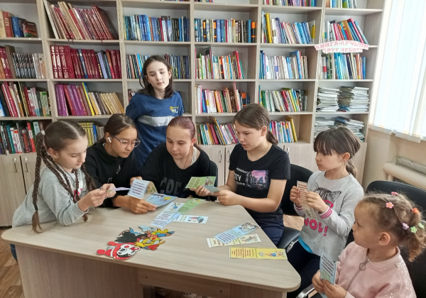 Час познания «Про зеленые и лесные чудеса» Час познания «Про зеленые и лесные чудеса»