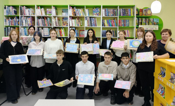 Мастер-класс по технике Эбру в зал «Сила семьи»