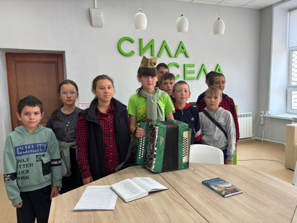 Час поэзии «Всеми силами своей души» в зале «Сила земли»