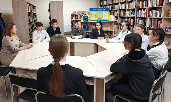 Час полезной информации «Интернет – мир интересных и полезных возможностей»