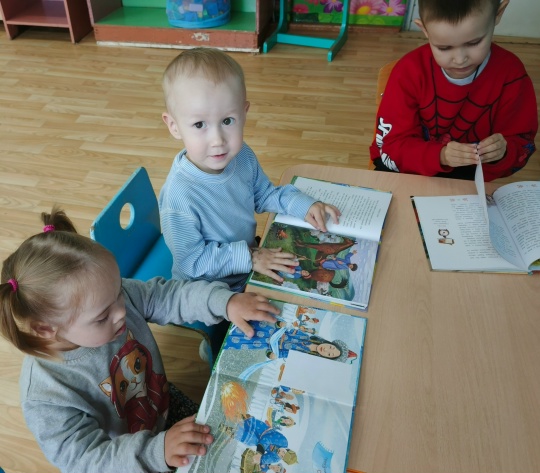 Познавательно-игровая программа «Мешок чувашских сказок» в Атнарской сельской библиотеке