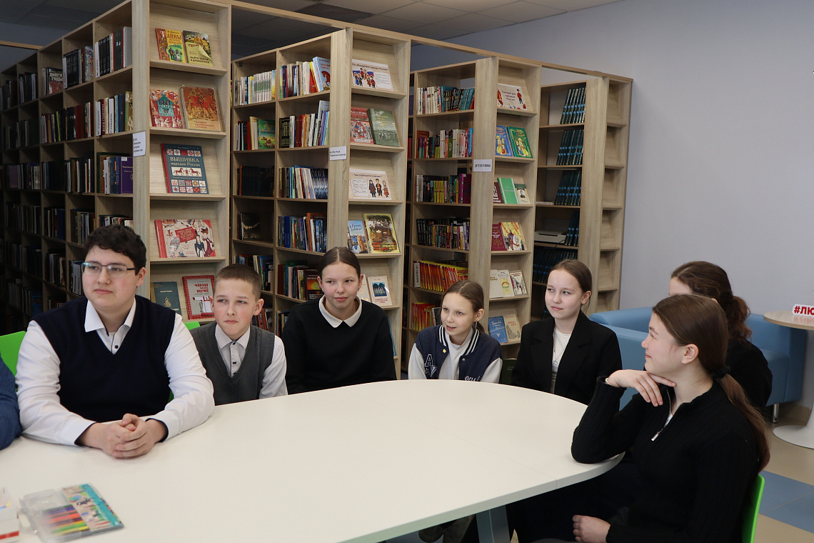 Информ-час «Новому веку – новые профессии»