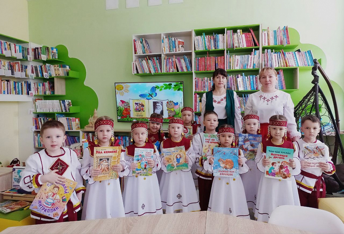 Краеведческий час «Край родной, я тебя воспеваю» Краеведческий час «Край родной, я тебя воспеваю»