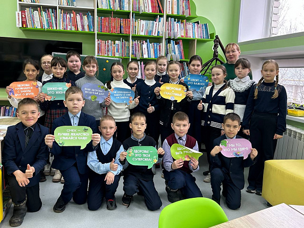 Библиозарядка «К здоровью наперегонки» в зале «Сила Семьи» 