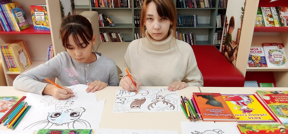Творческое занятие «Сказки о животных: читаем и рисуем» в центре семейного чтения «Открытая книга»