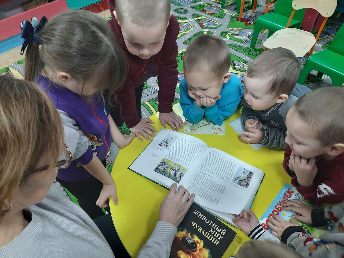 Час интересных открытий «На книжных страницах про природу и погоду» в Санкинской сельской библиотеке Час интересных открытий «На книжных страницах про природу и погоду» в Санкинской сельской библиотеке